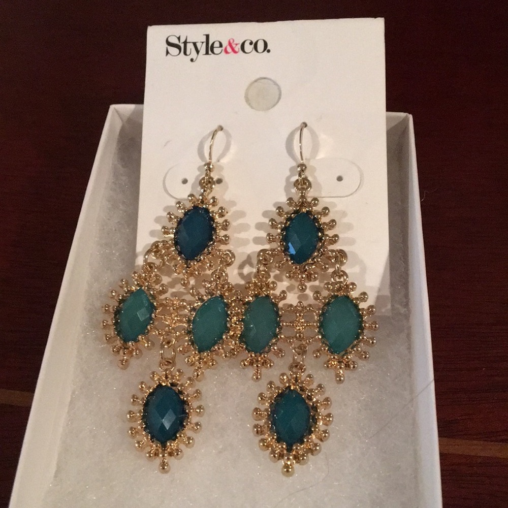 Earring
